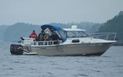 29 ft Trophy with twin 250 Suzuki Motors